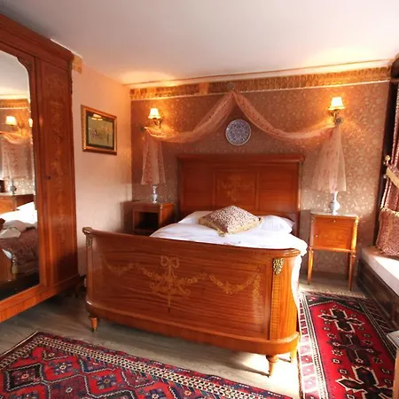 Antik Konak Aparthotel 4*